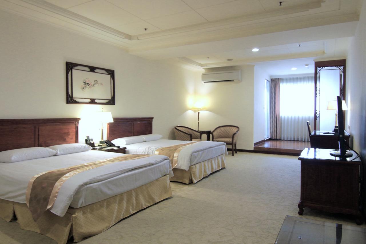 King'S Paradise Hotel Чжунлі Екстер'єр фото