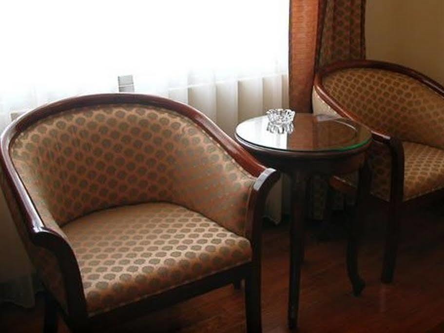 King'S Paradise Hotel Чжунлі Екстер'єр фото